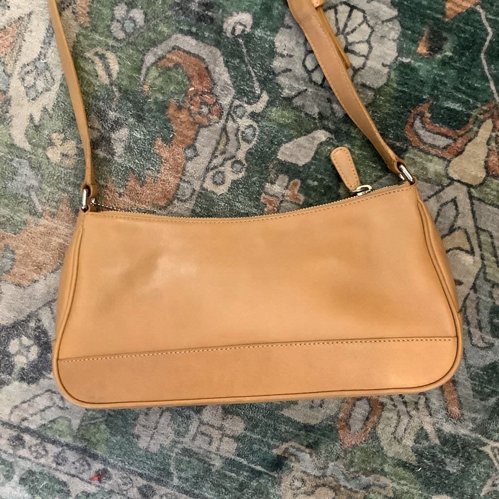Vintage Coach Hampton Baguette Purse