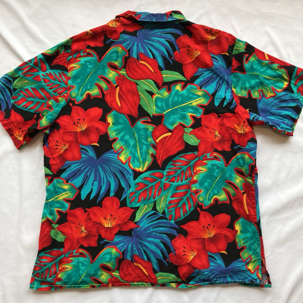 1980s Tropical Print Button Up