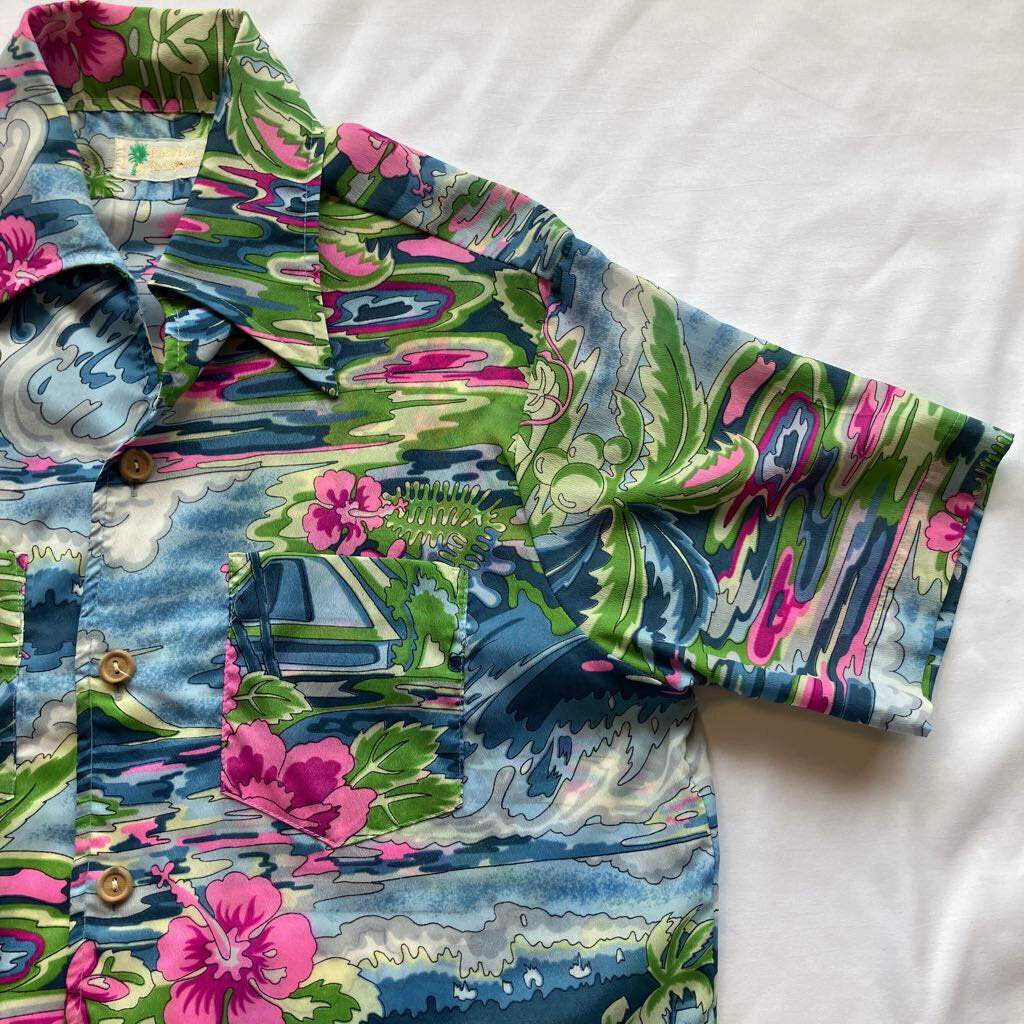 1970s Floral Hawaiian Shirt