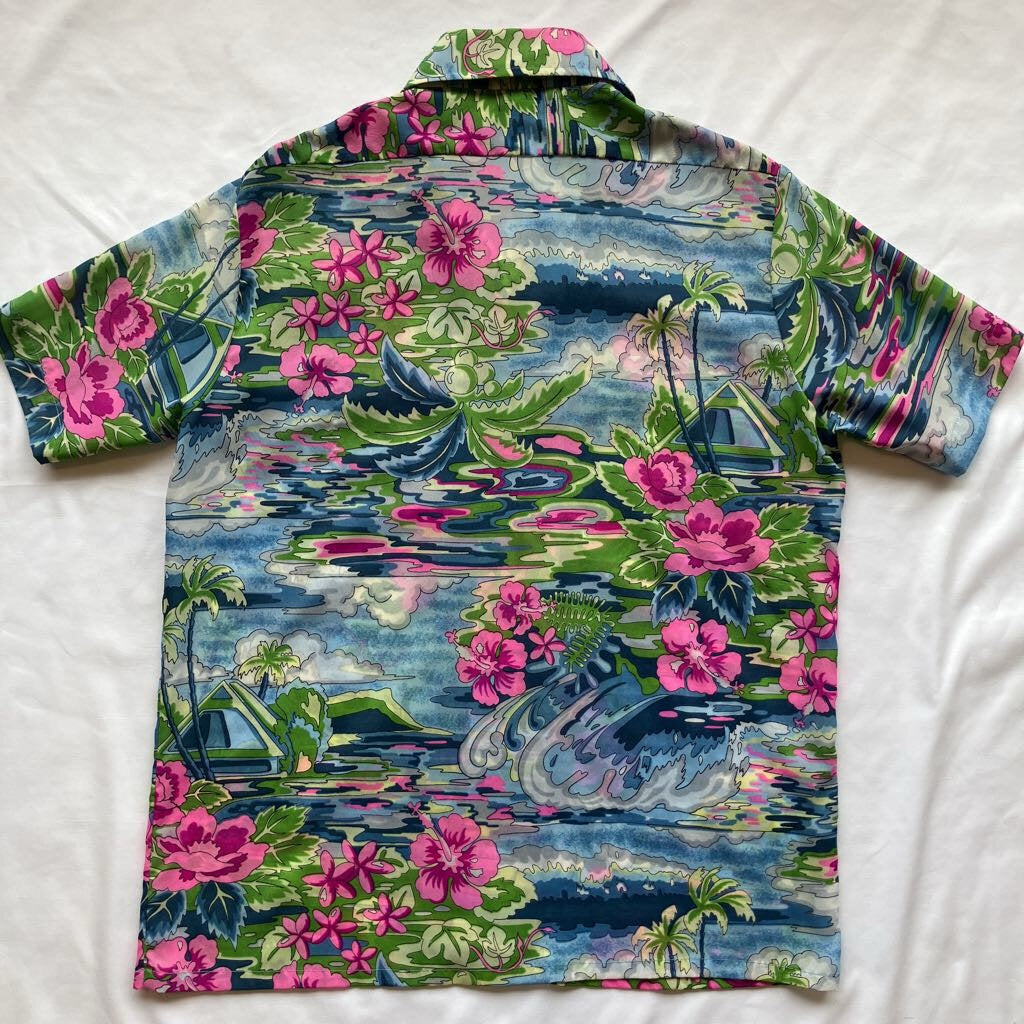 1970s Floral Hawaiian Shirt