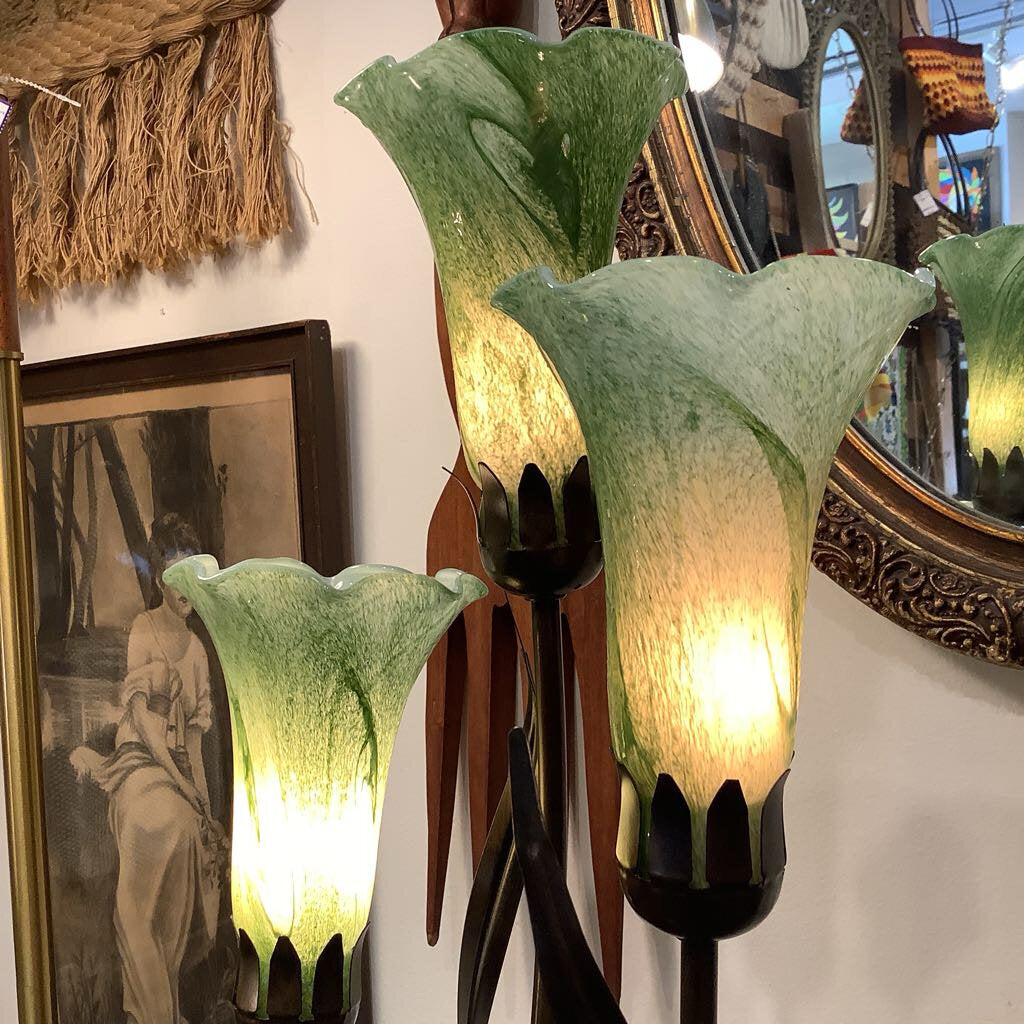 Dragon Fly Tulip Lamp