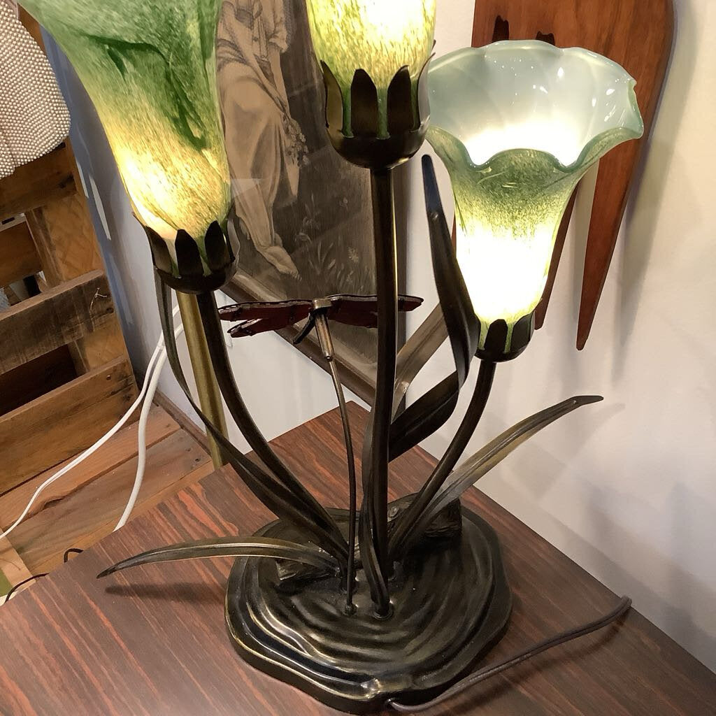 Dragon Fly Tulip Lamp