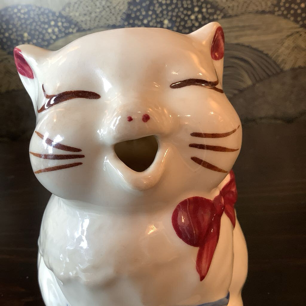 Puss n Boots Pitcher
