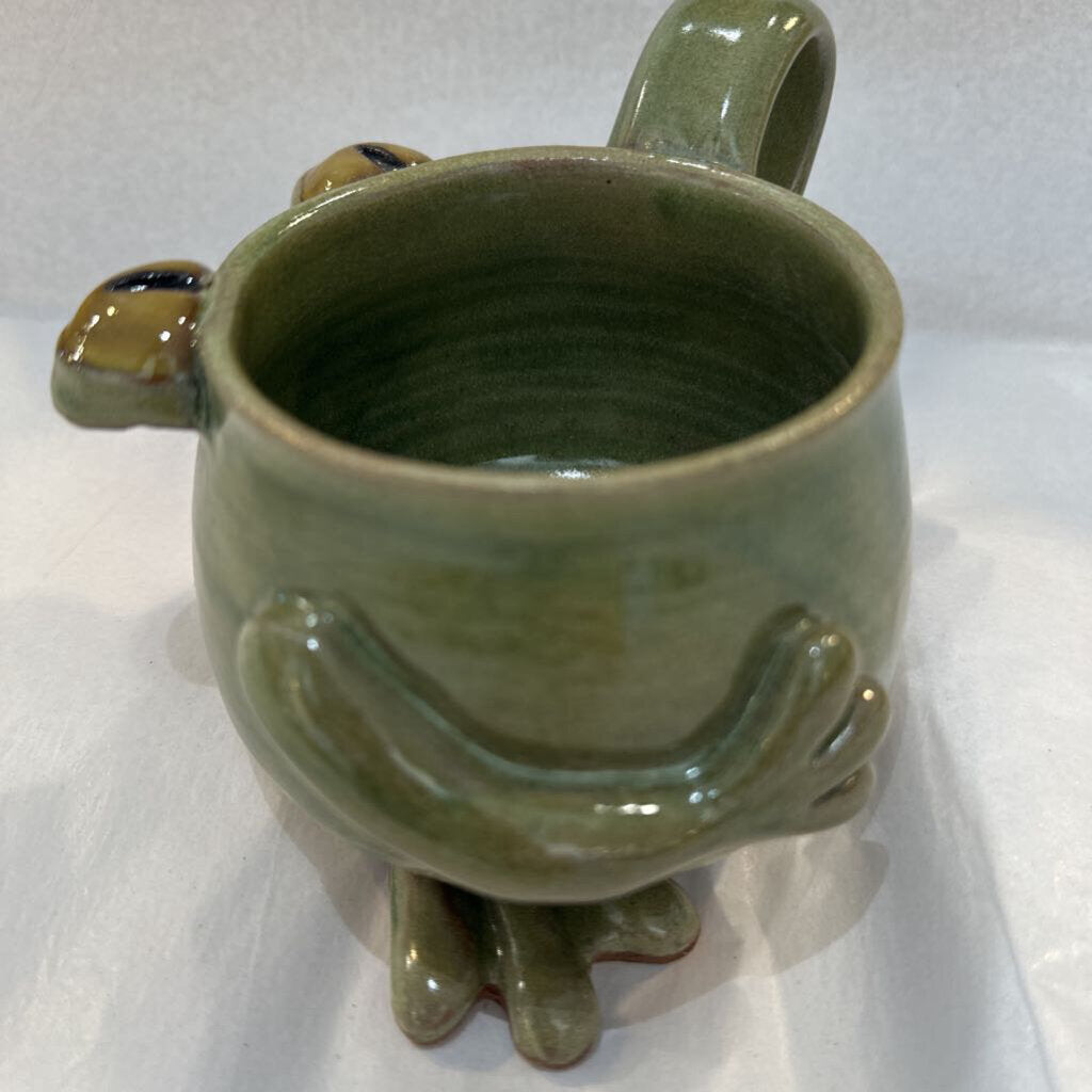 Handmade Mudworks of PA Frog Mug