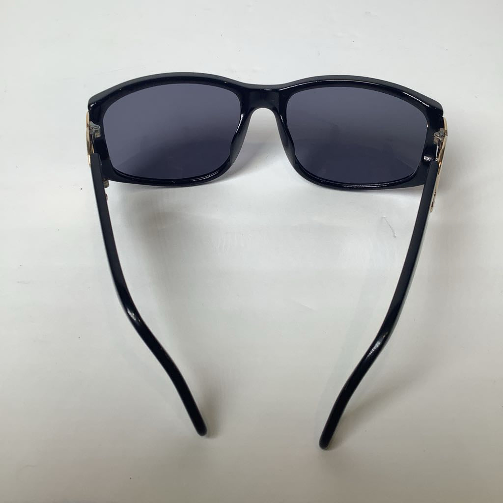 Authentic Vintage Chanel Huge CC Sunglasses