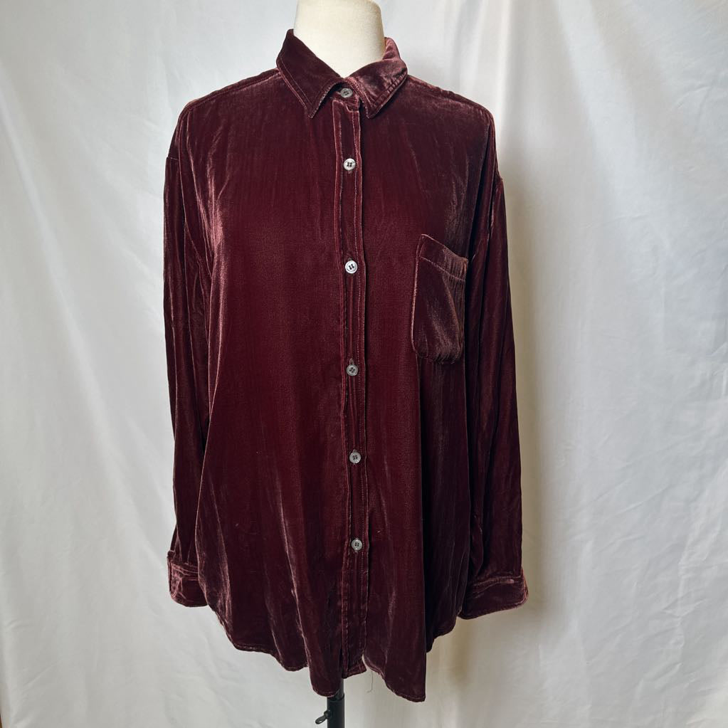 Vintage Oversized Fiji Sport Long Sleeve Button Down Velvet Blouse