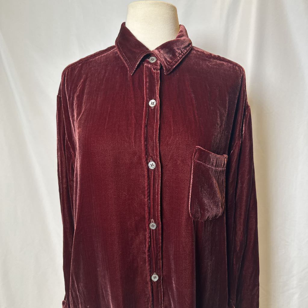 Vintage Oversized Fiji Sport Long Sleeve Button Down Velvet Blouse