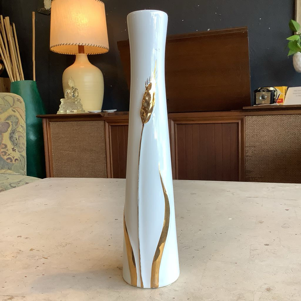 White n Gold Wheat Vase. sm
