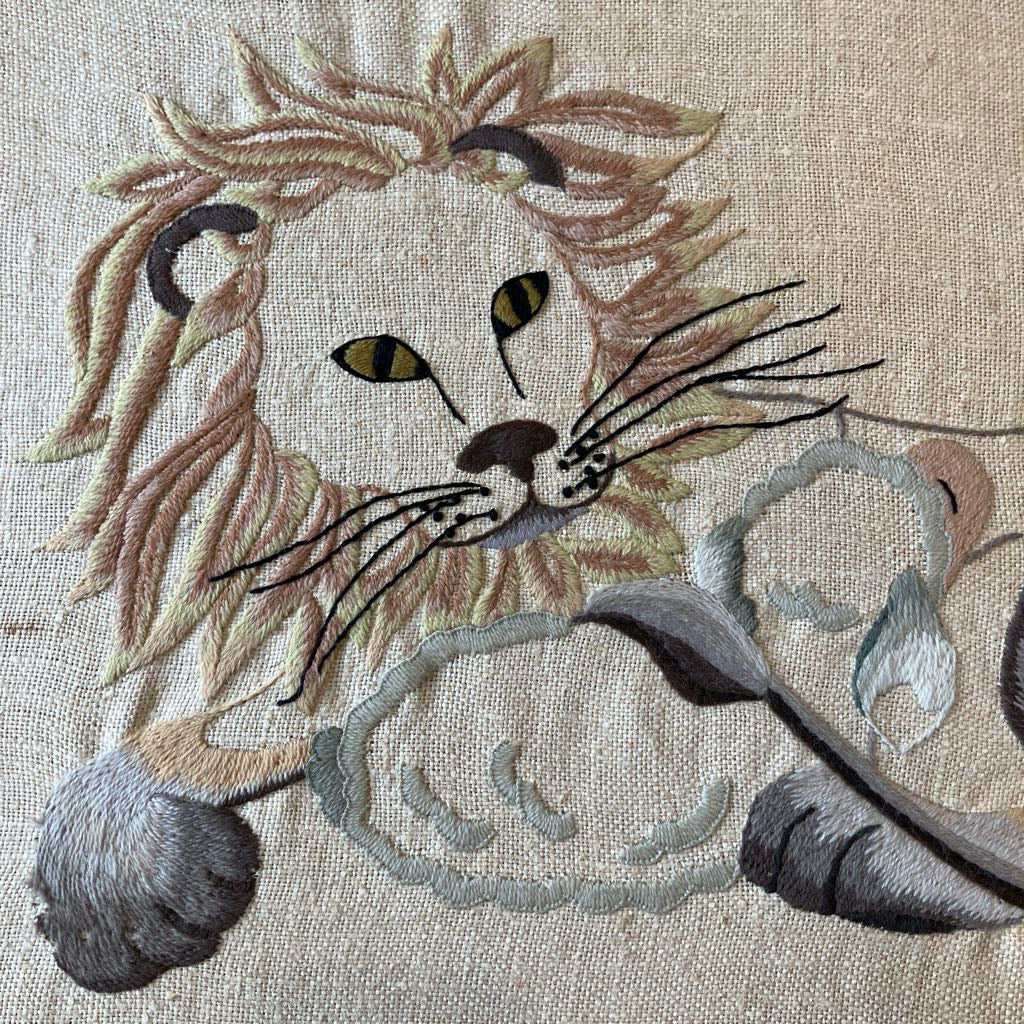 Vintage Embroidered The Lion and The Lamb