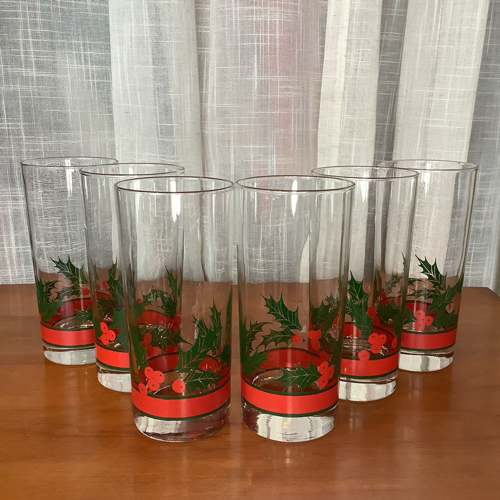 Vintage Libbey Holiday Holly & Berries Highball Glass Set