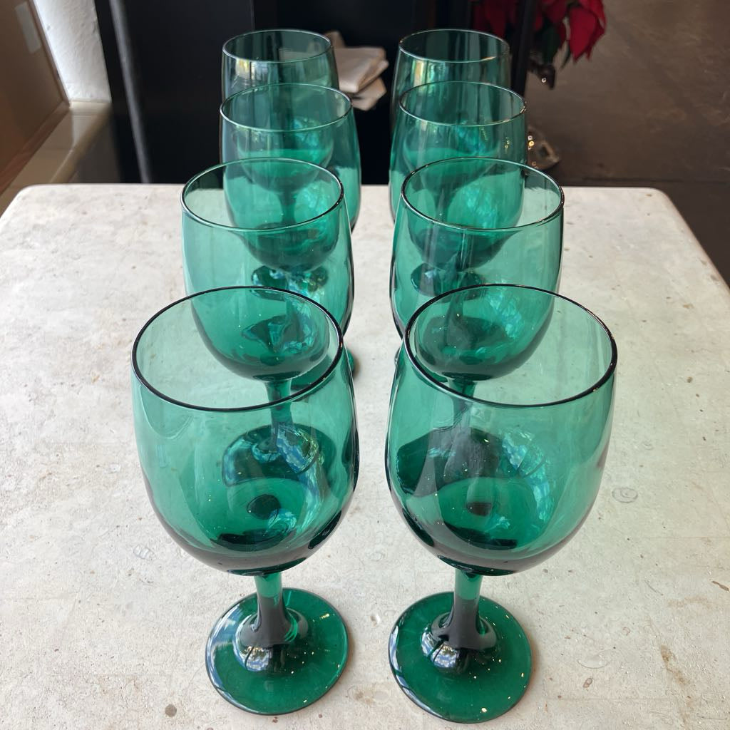 Vintage Set of 8 Green Libbey Wine Glasses