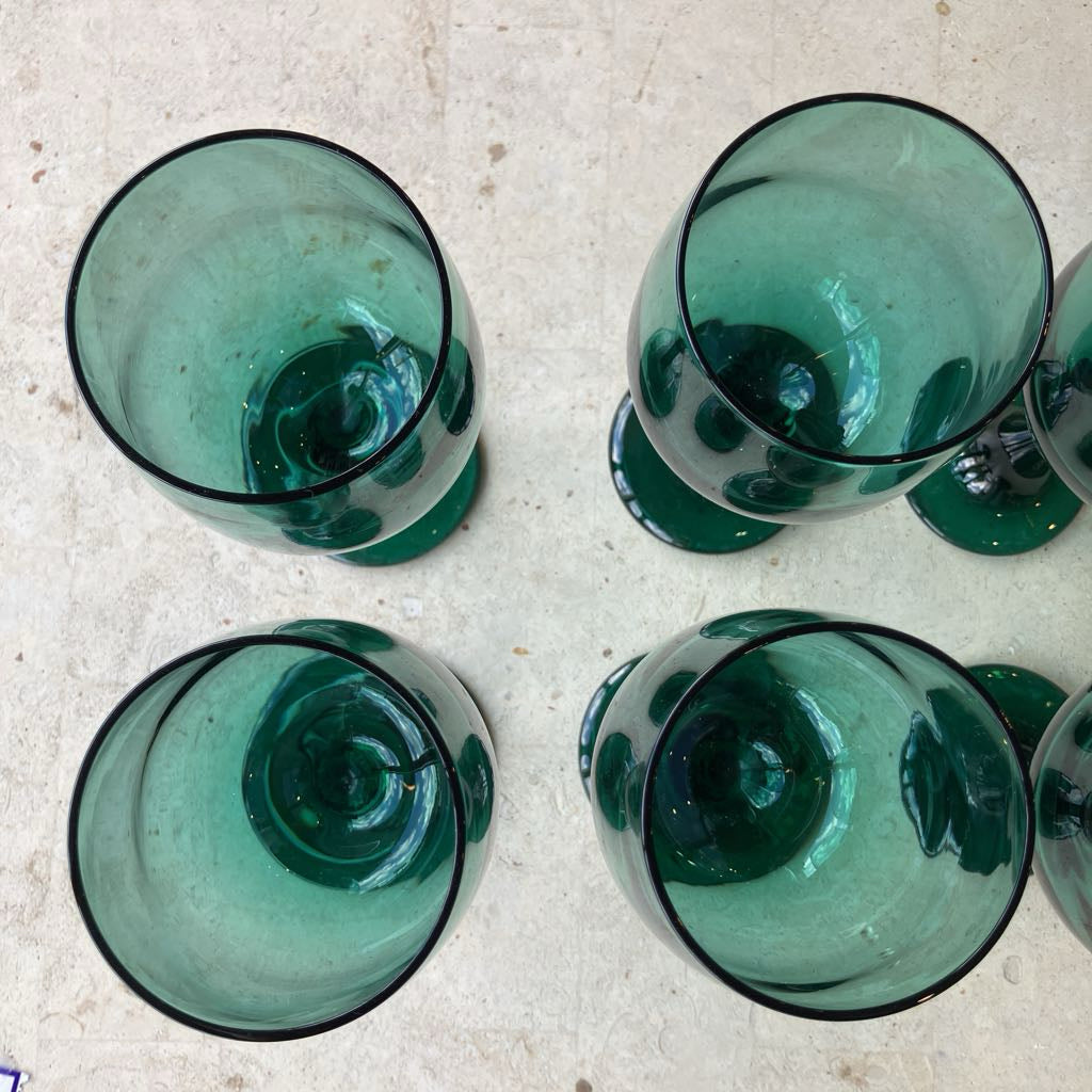 Vintage Set of 8 Green Libbey Wine Glasses
