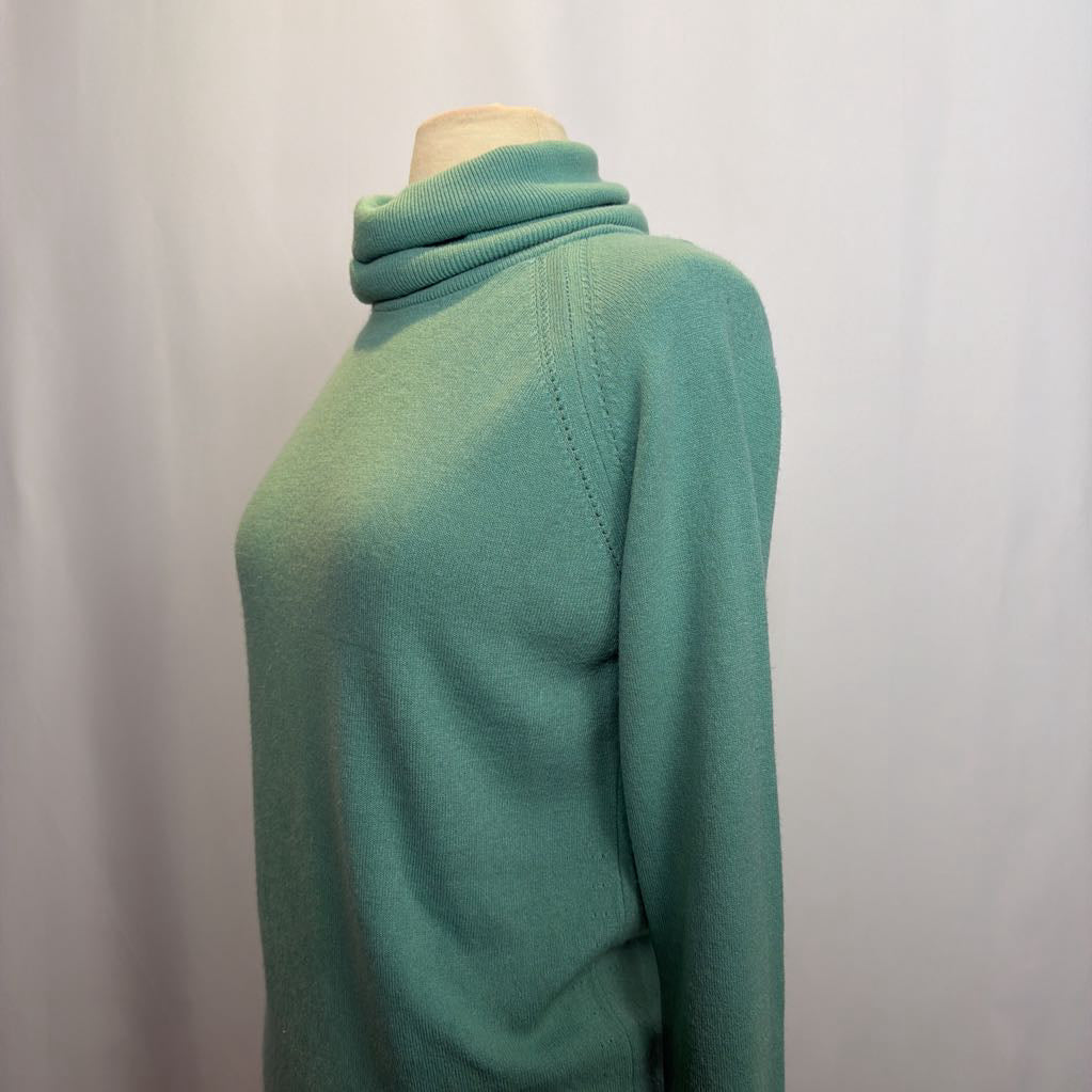 1970s Soft Green Turtleneck