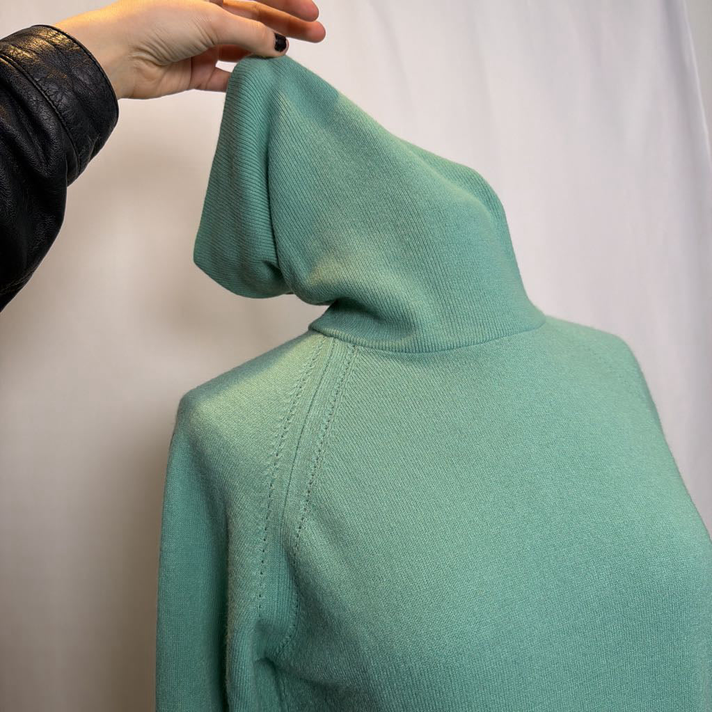 1970s Soft Green Turtleneck