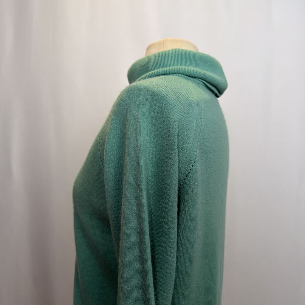 1970s Soft Green Turtleneck