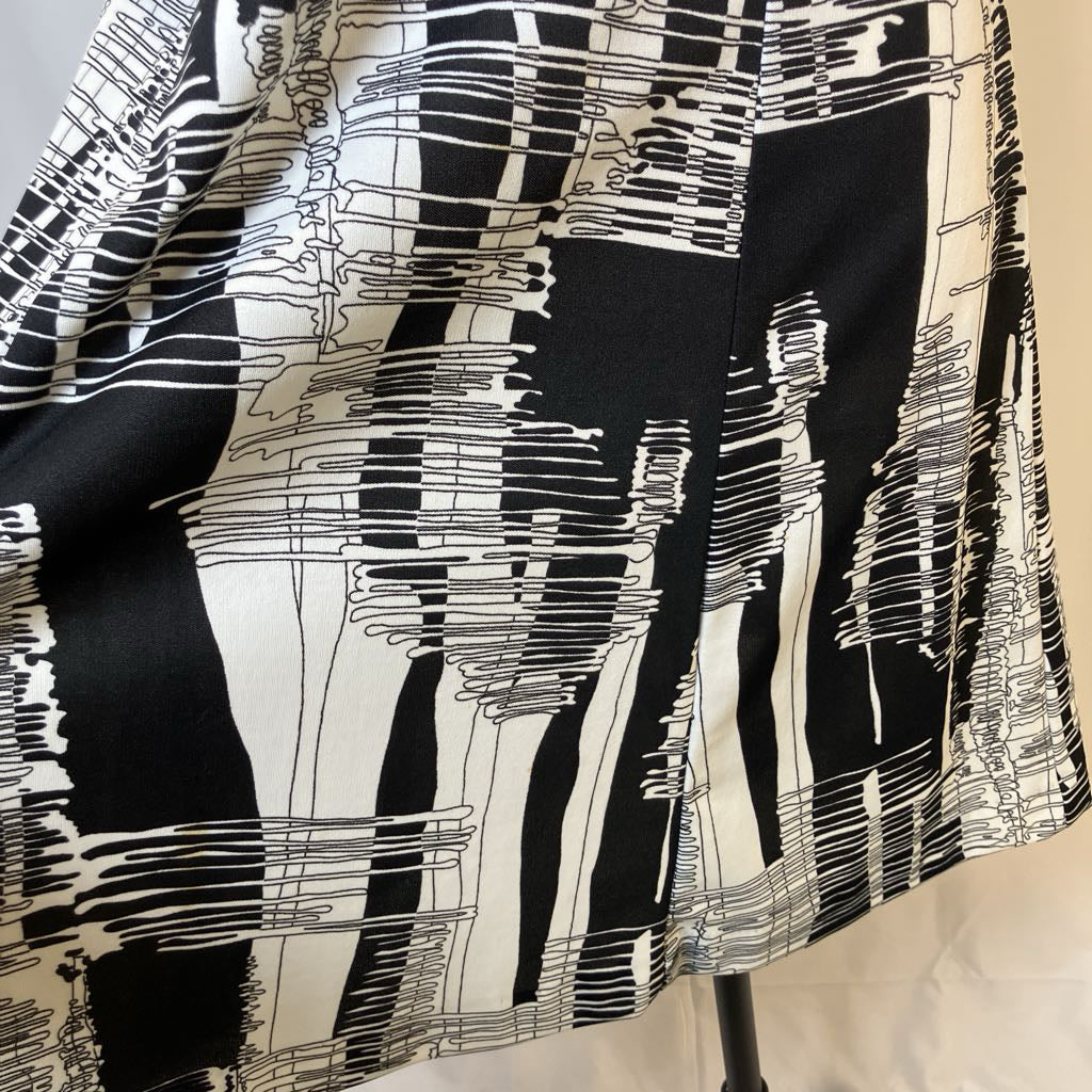 Black and white abstract patterned fabric on a mannequin