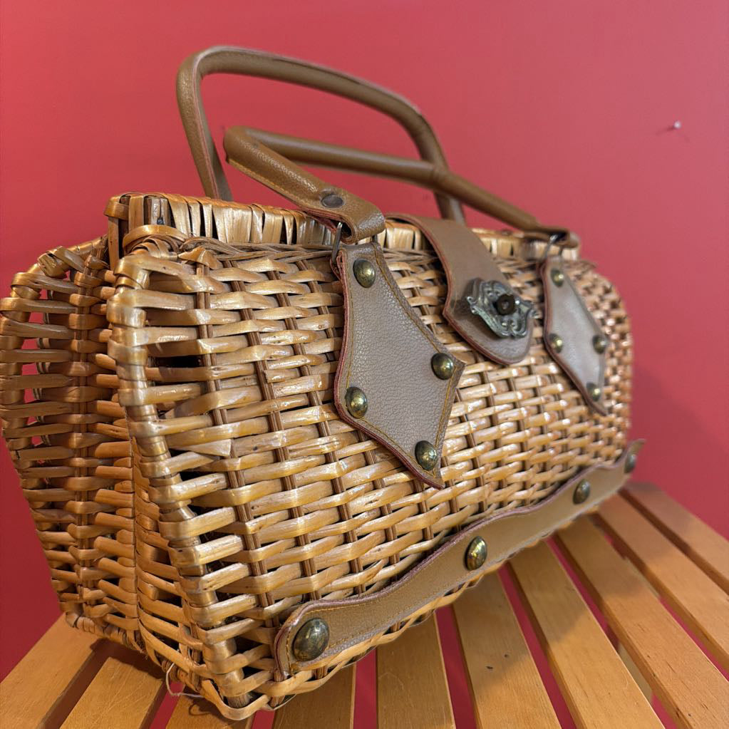 Vintage 60s Large Basket Handbag