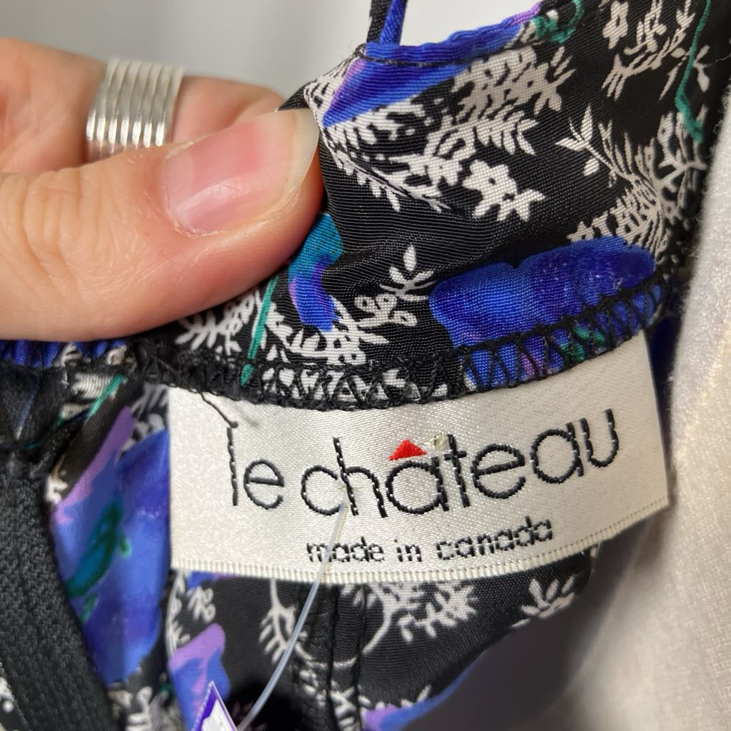 Close up of label- reading "Le Chateau"