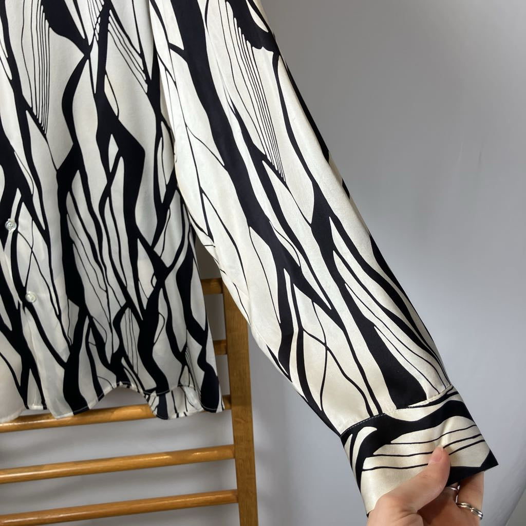 1990s Genelli White Black Silk Long Sleeve Button Up Shirt