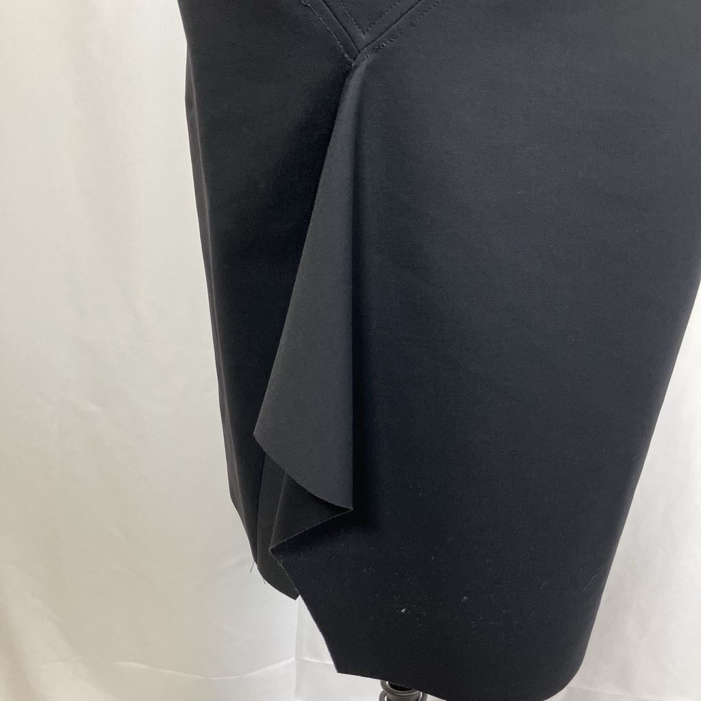 1990s Gucci Black Pencil Skirt w/ Back Side Slit