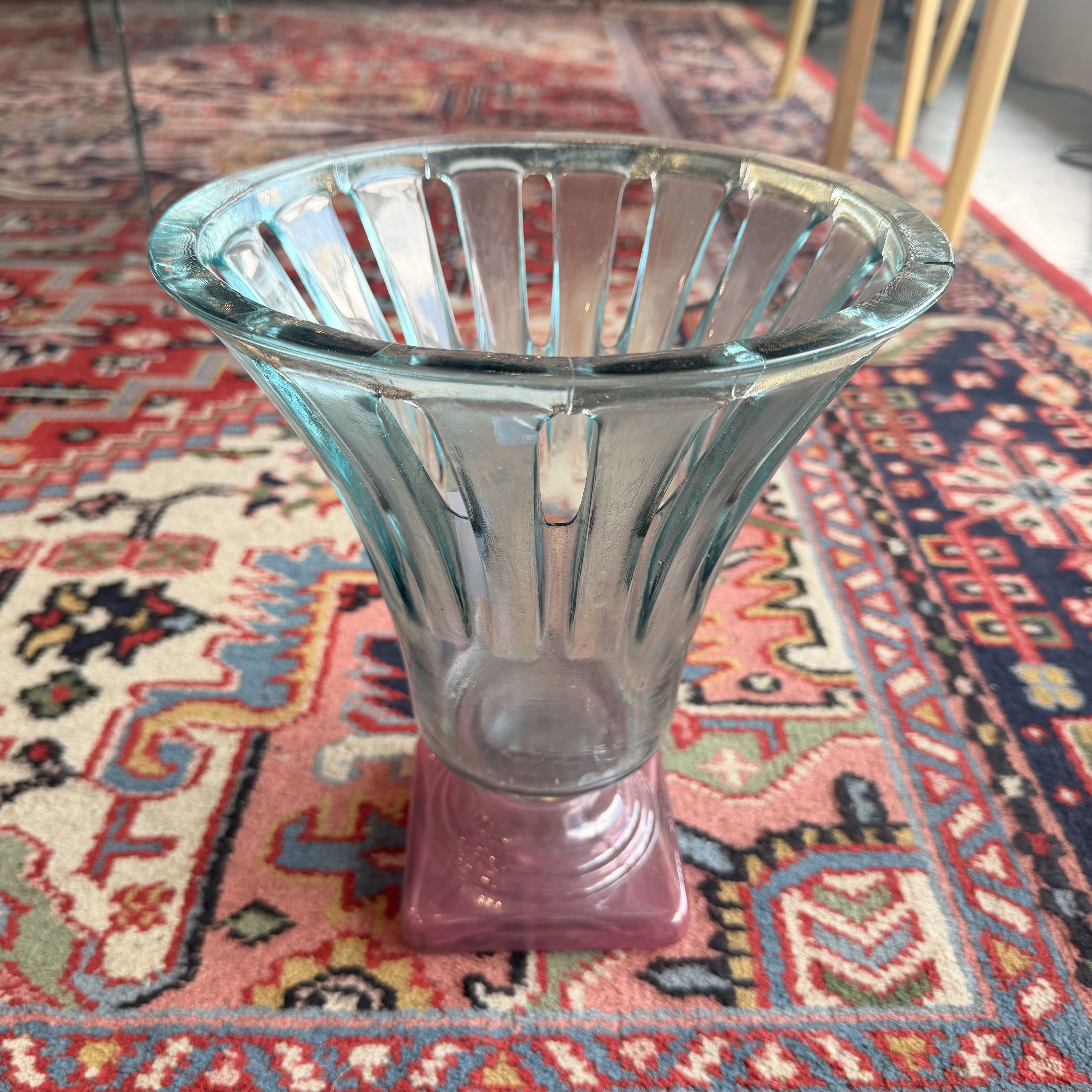 CLear vase with pink bottom 
