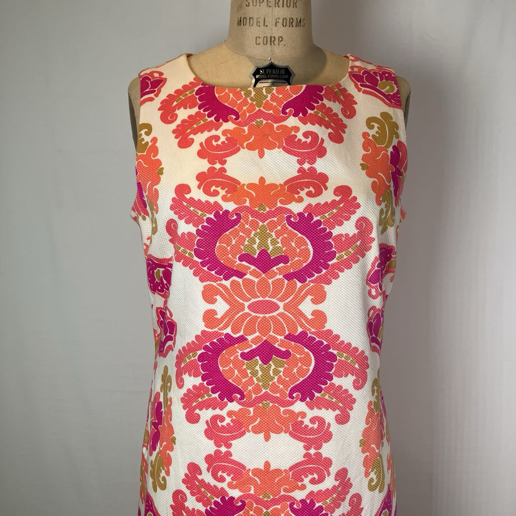 Vintage Inspired Shift Dress w/ Fab Print