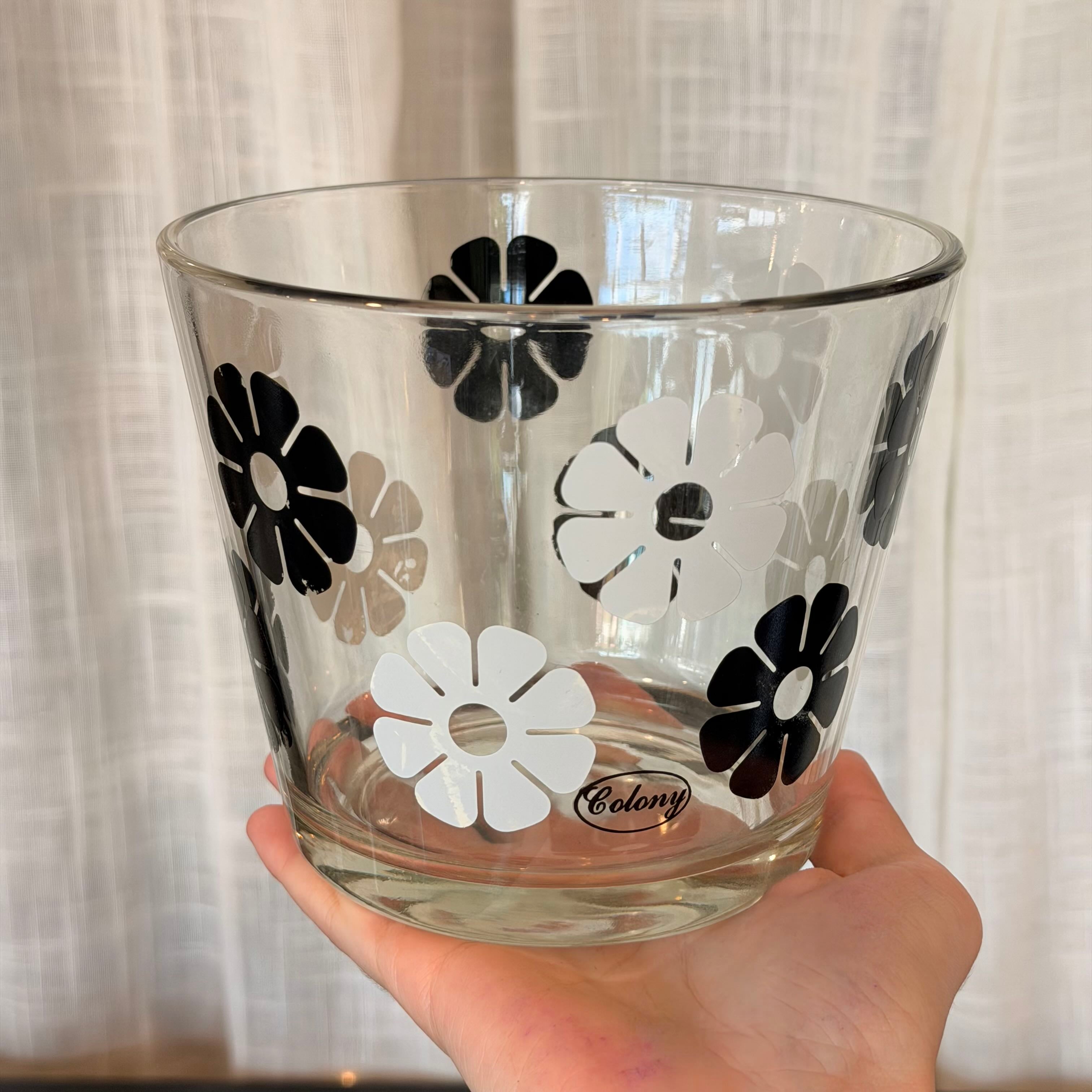 Colony Black and White Floral Bar set