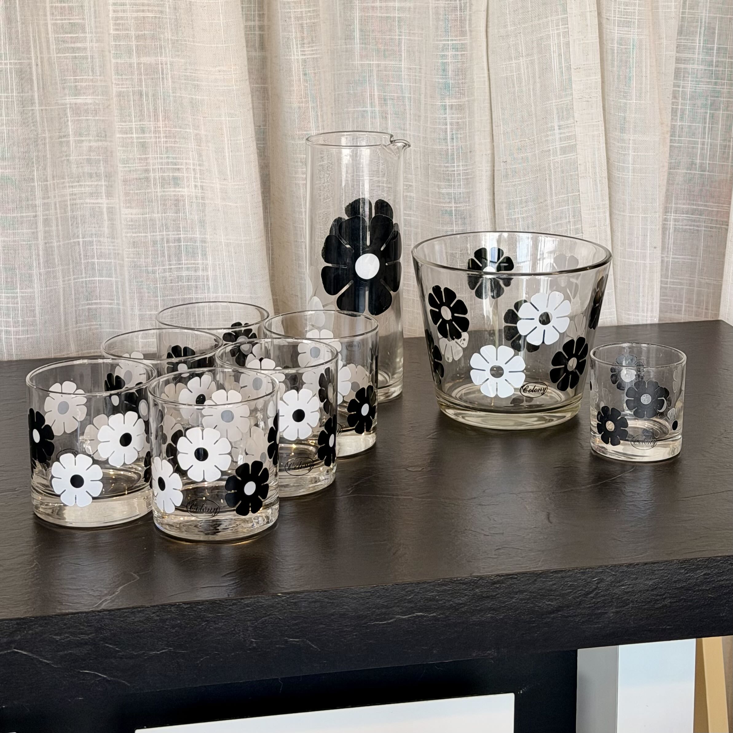 Colony Black and White Floral Bar set