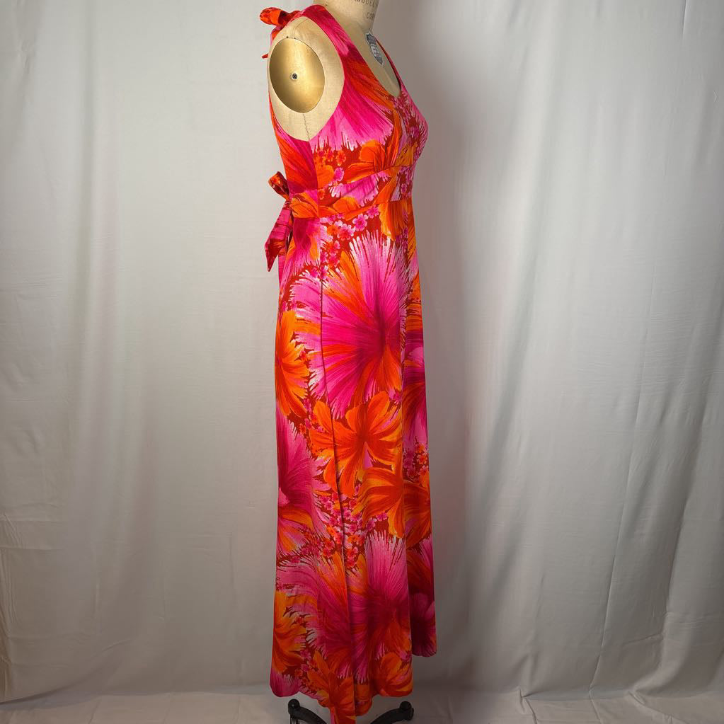 1970s Harriets Hawaiian Barkcloth Halter Maxi Dress